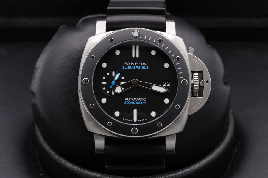 Panerai Submersible PAM00683